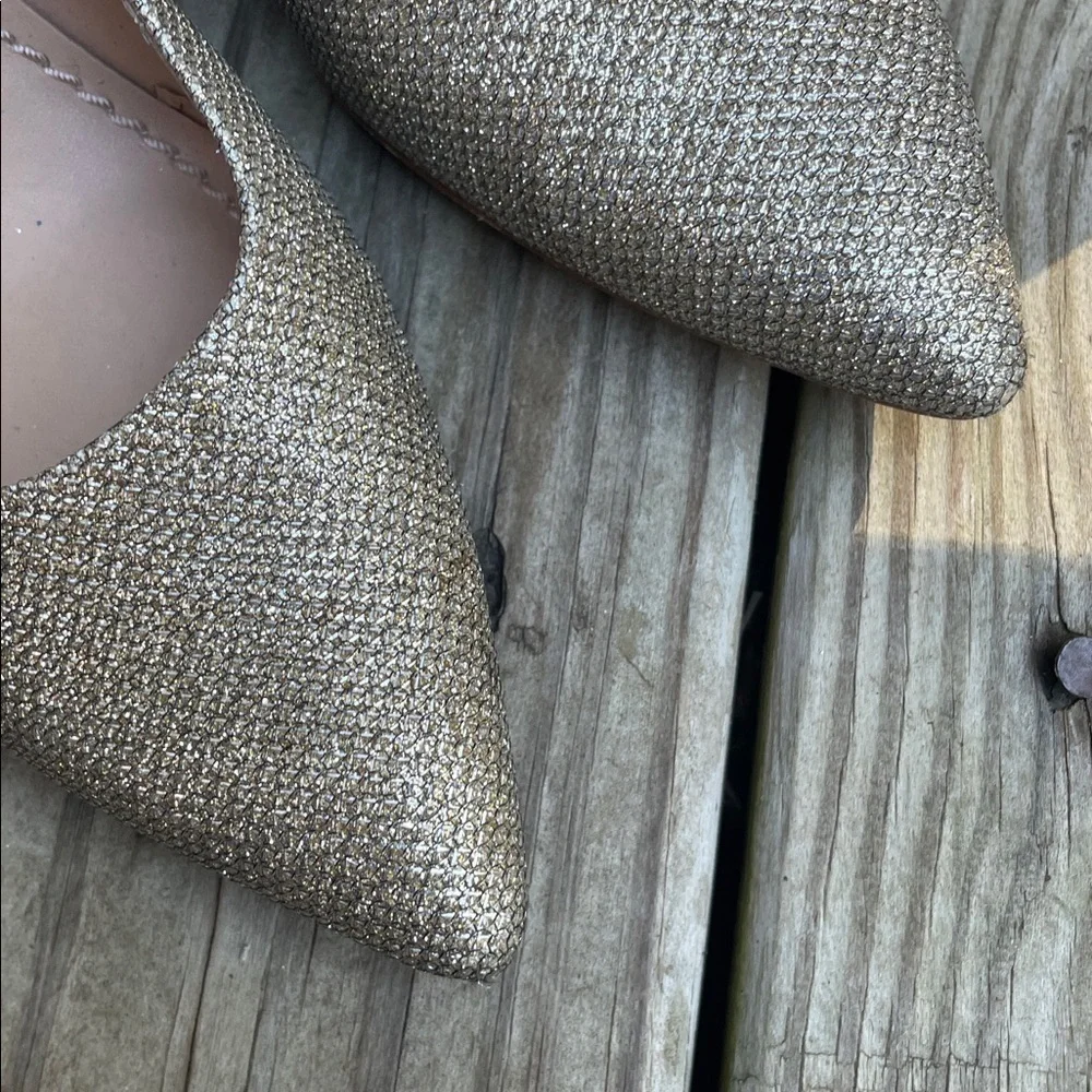 EUC- Coach Gold Sparkly Textured Vero Cuoio Heels Size 6.5 - Picture 3 of 16